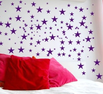 Samolepicí dekorace na zeď - hvězdičky